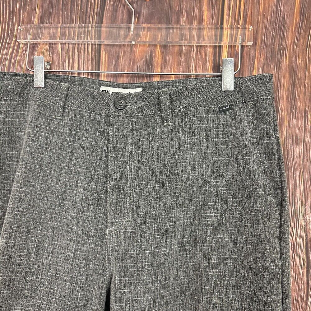 Travis Matthew Gray Golf Chino Pants Mens Size 36 - Picture 3 of 6
